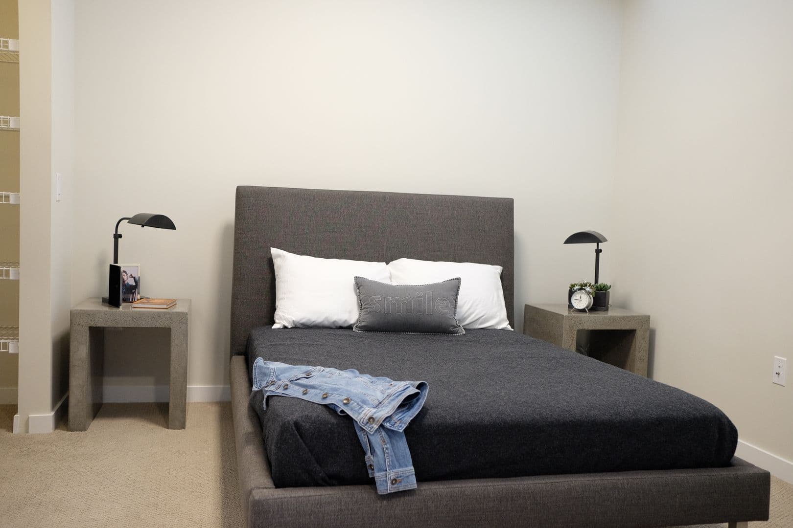 Bellevue Apartment: 88 102nd Ave NE