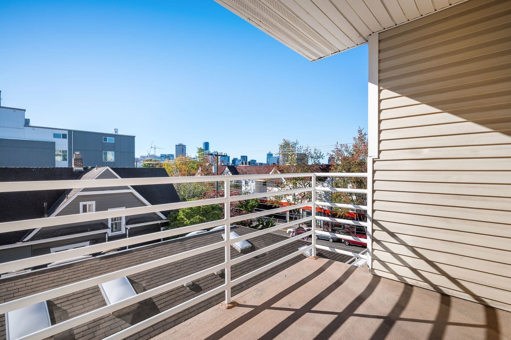 Seattle Apartment: 1828 12th Ave