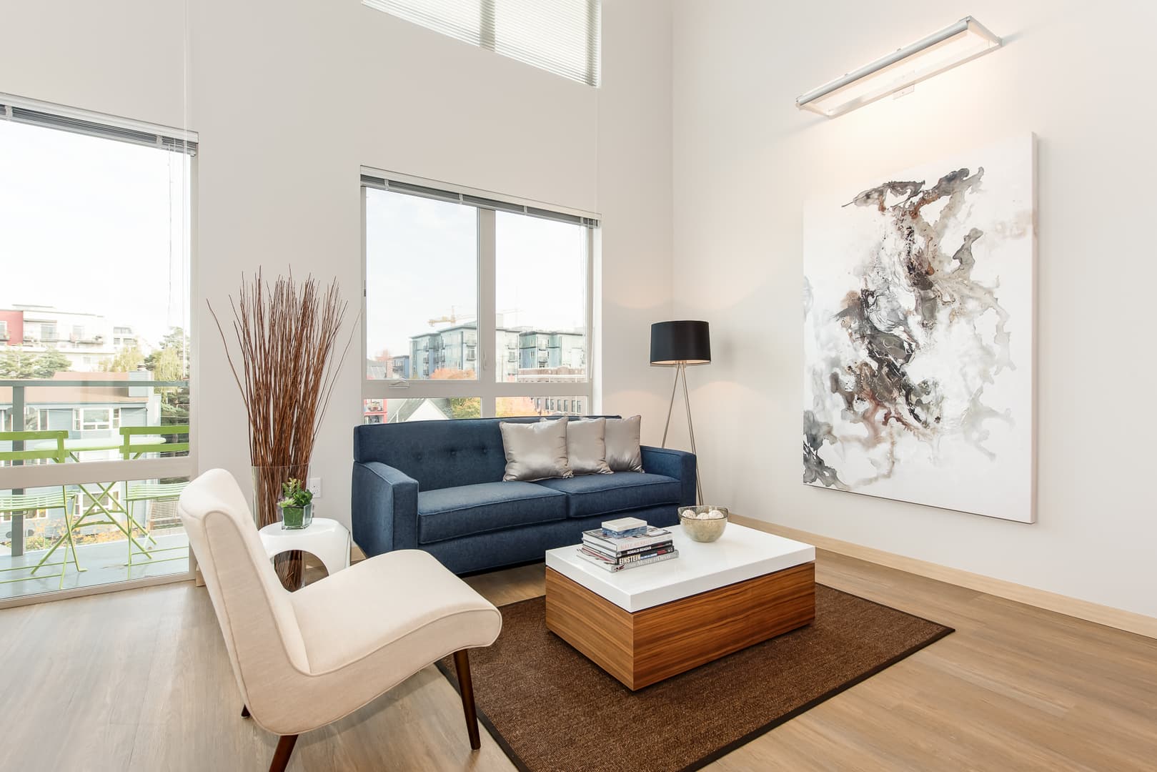 Seattle Apartment: 200 Belmont Ave E