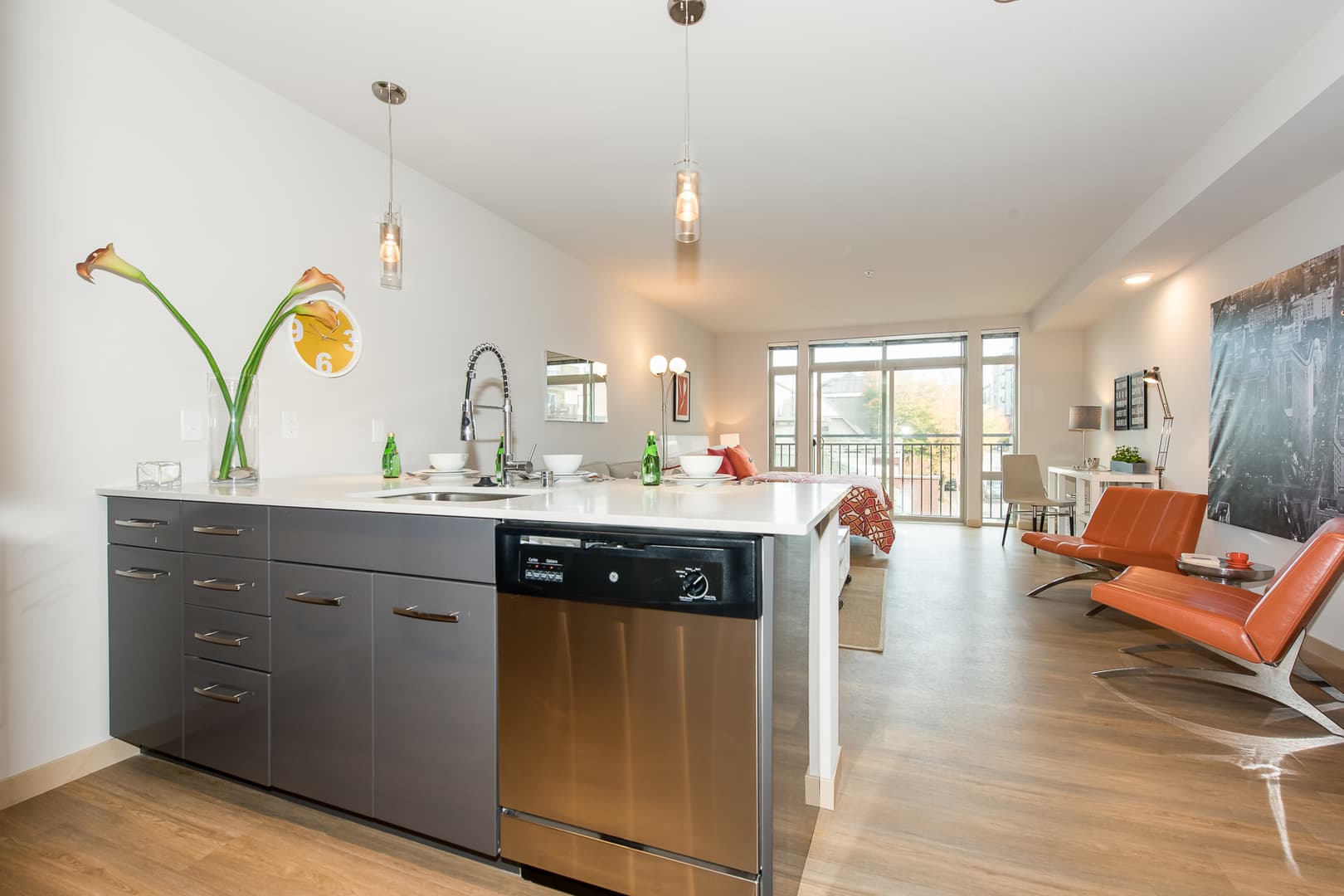 Seattle Apartment: 200 Belmont Ave E