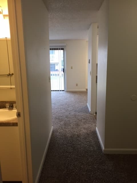 Everett Apartment: 702 W Casino Rd