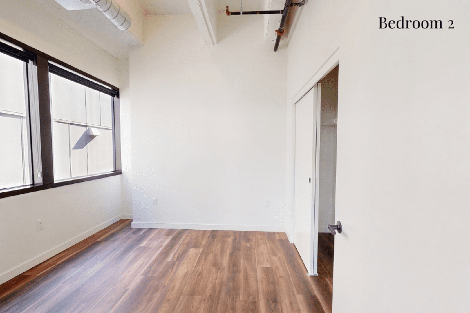 Seattle Apartment: 201 Queen Anne Ave N