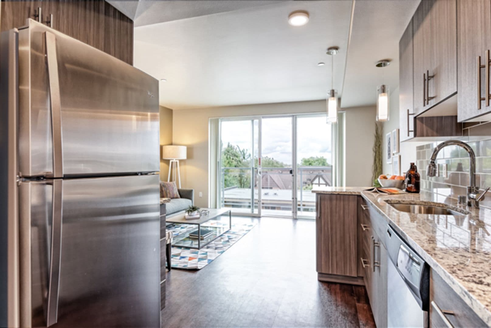Seattle Apartment: 1321 E John St