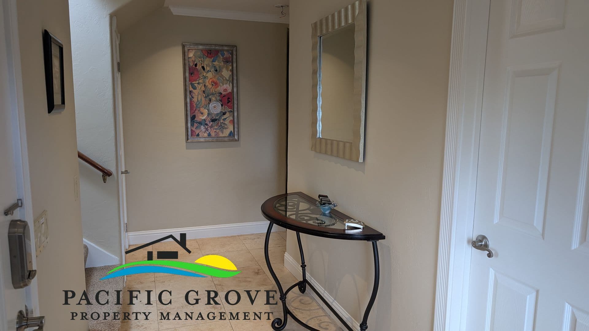 Pacific Grove House: 515 Hillcrest Ave