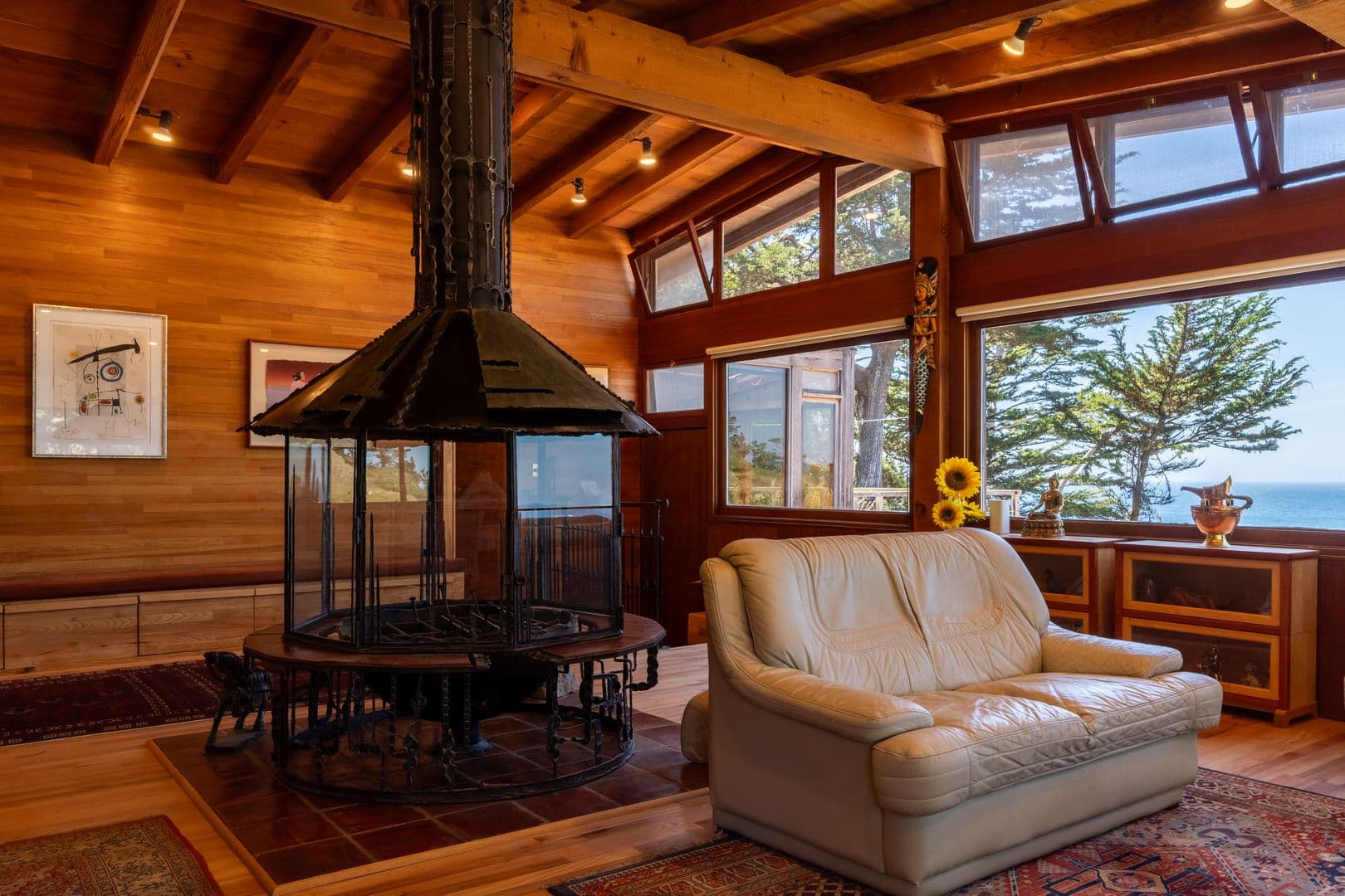 Carmel House: 100 Highway 1