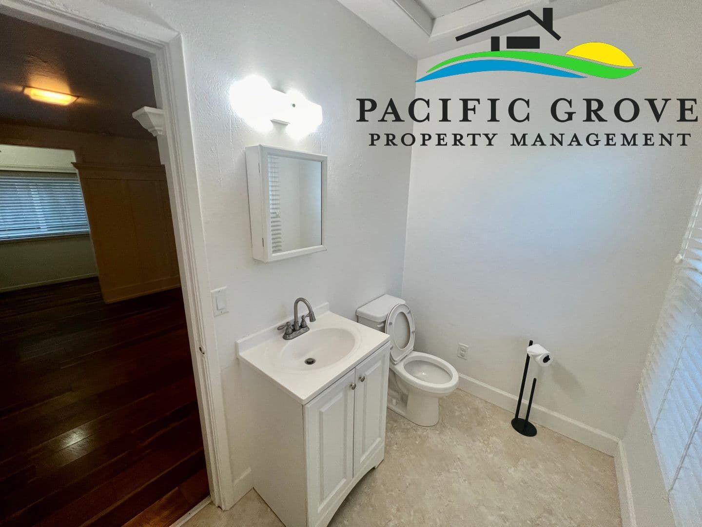 Pacific Grove Apartment: 160 Monterey Avenue