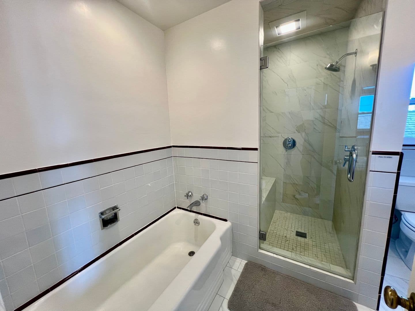 Pacific Grove House: 911 Ripple Avenue