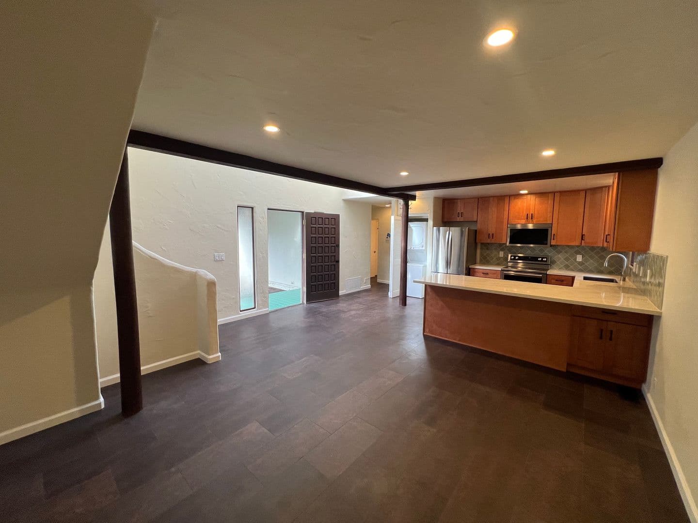 Monterey House: 671 Taylor Street