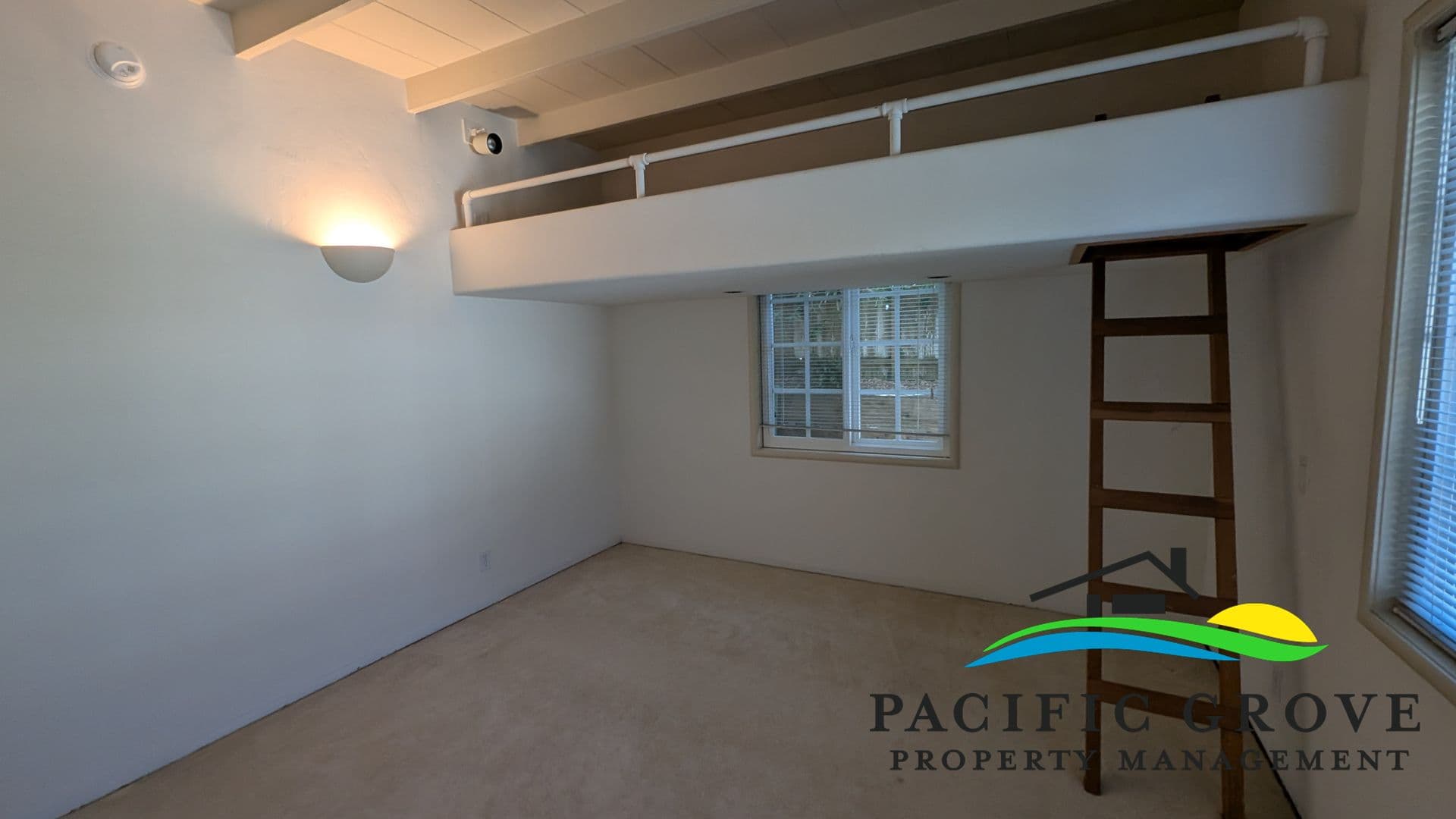 Monterey House: 650 Grace St