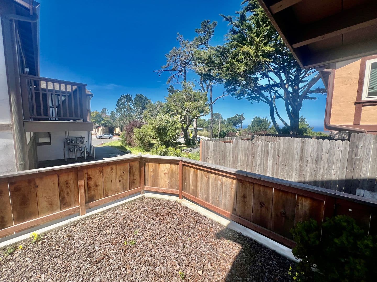 Pacific Grove Apartment: 1149 Forest Avenue