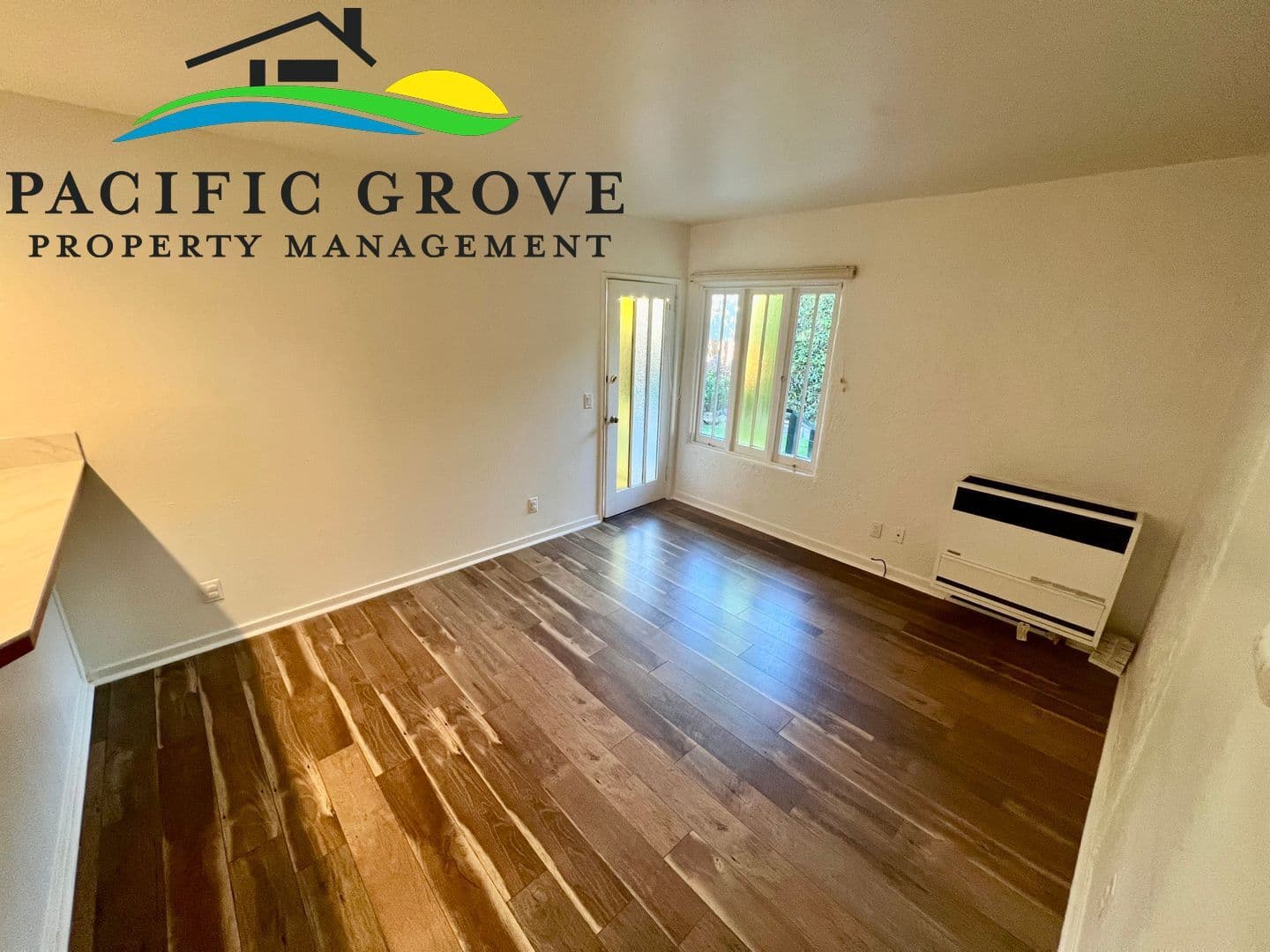 Pacific Grove Apartment: 160 Monterey Avenue