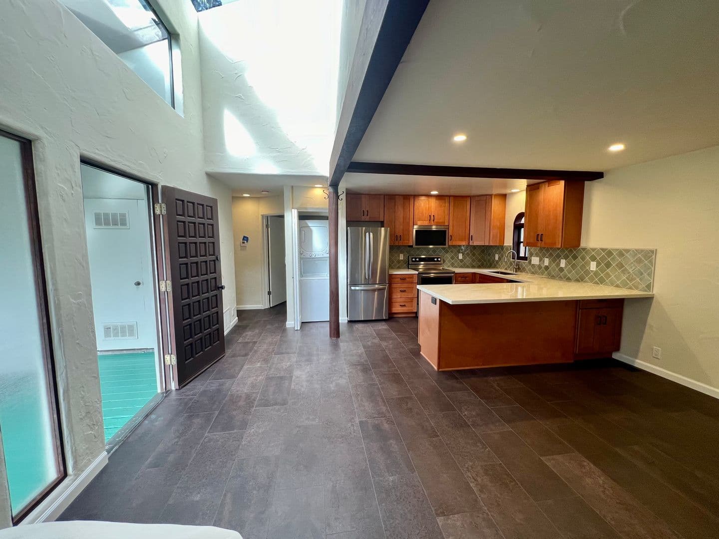 Monterey House: 671 Taylor Street