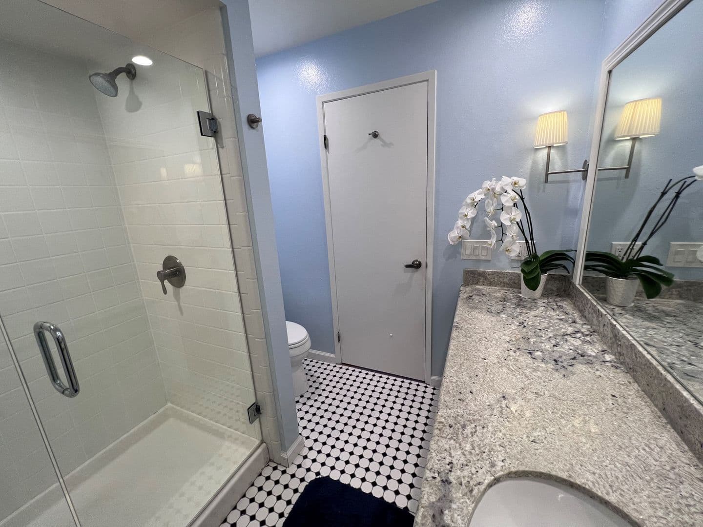 Pacific Grove House: 601 Acorn Ct