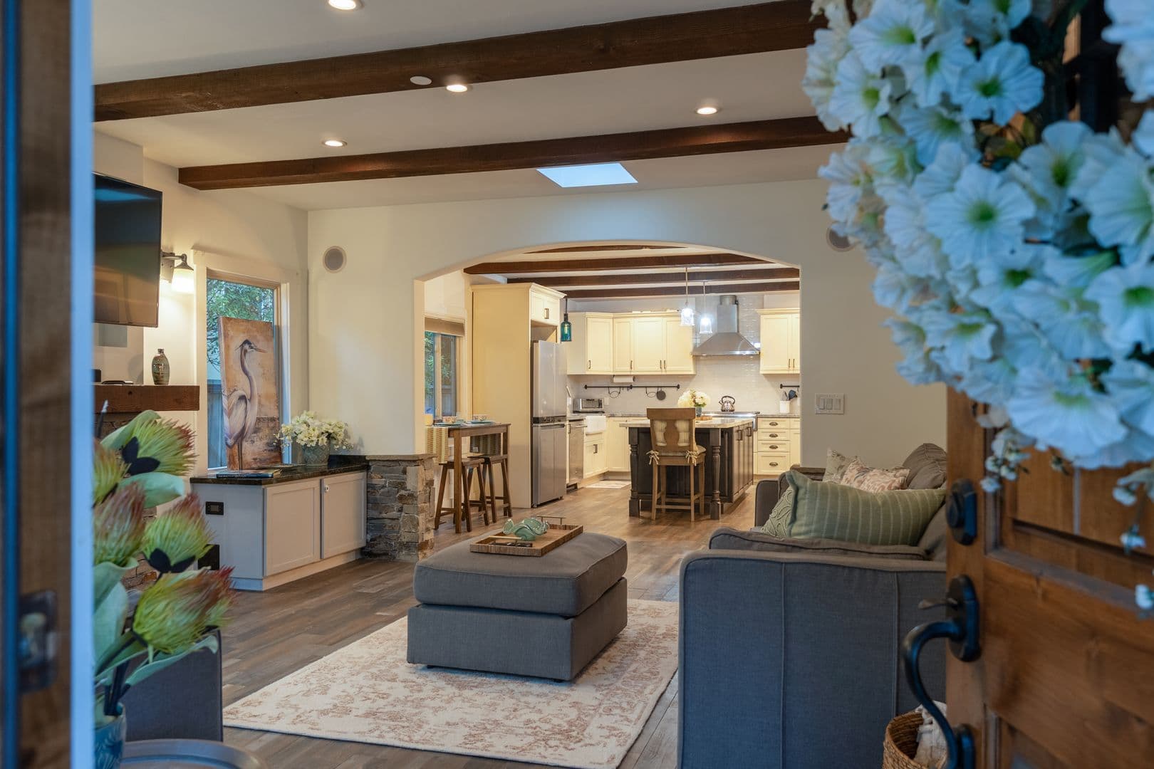 Pacific Grove House: 610 Forest Avenue