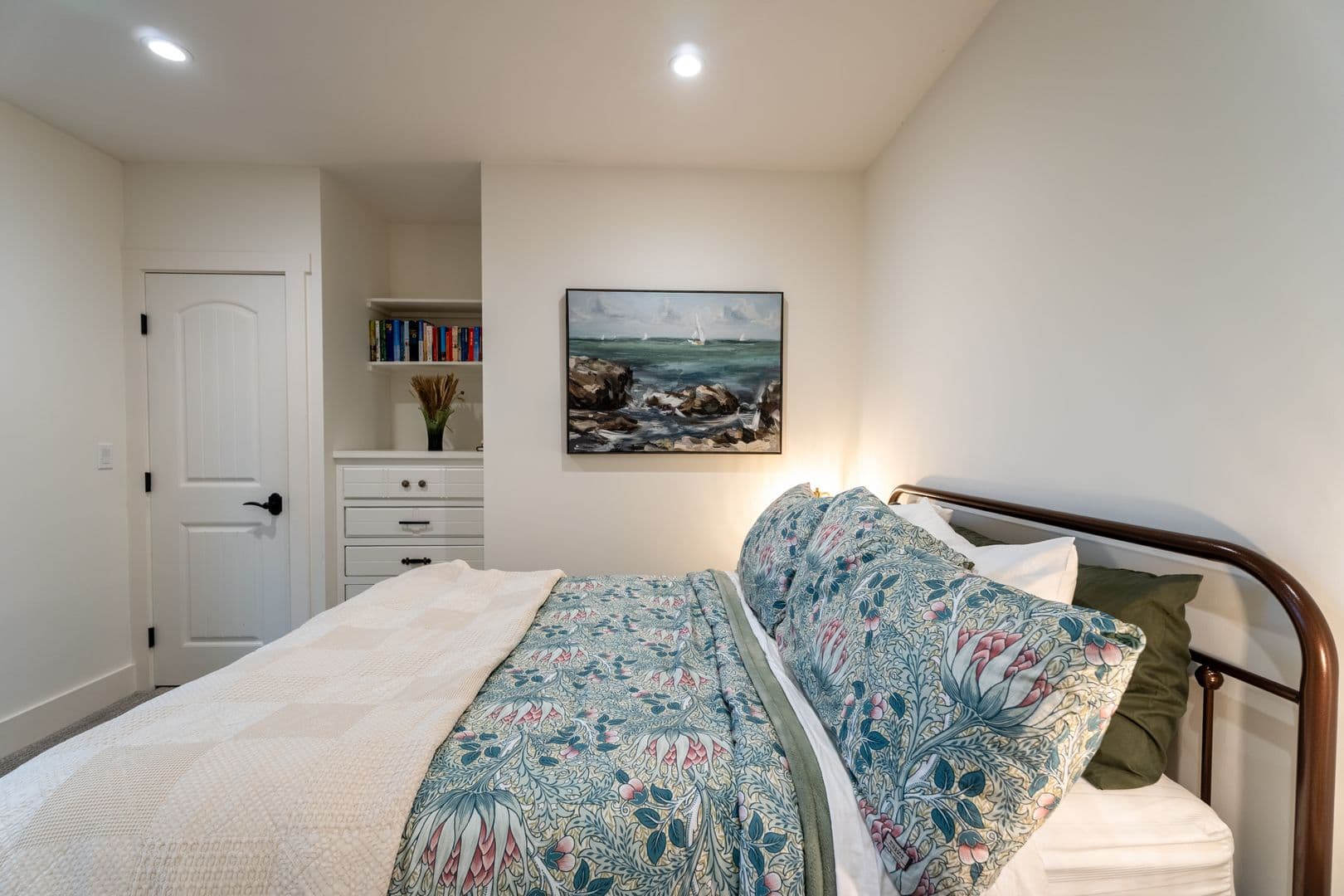 Pacific Grove House: 610 Forest Avenue