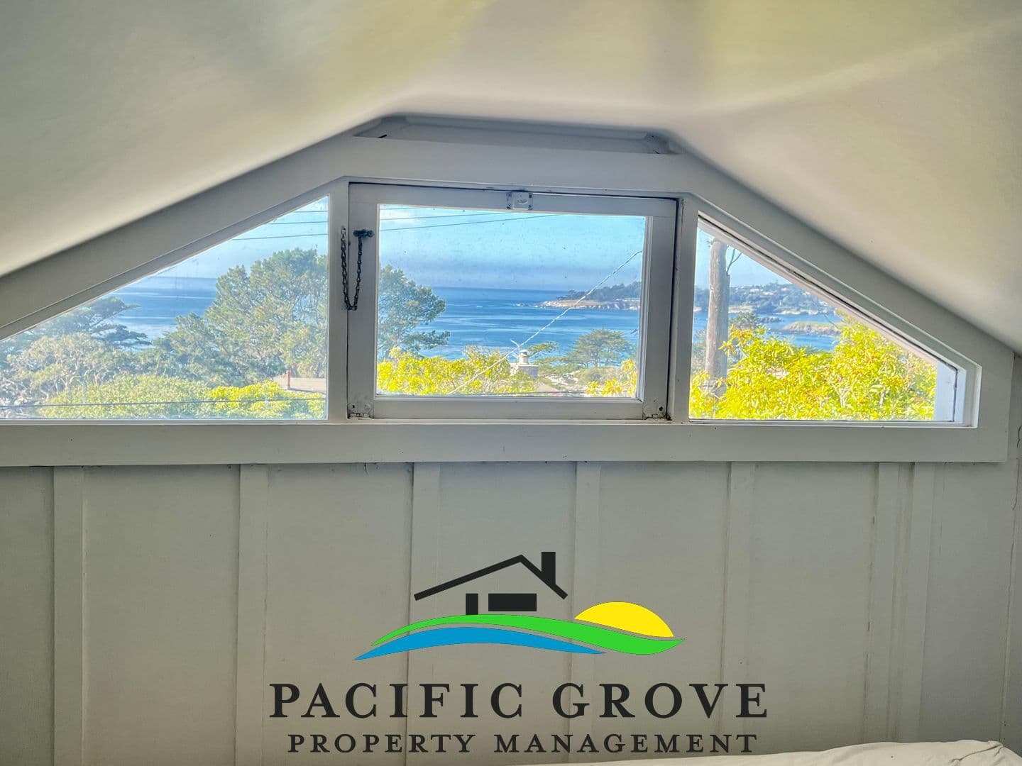 Carmel by the Sea House: 606 Carmelo Avenue