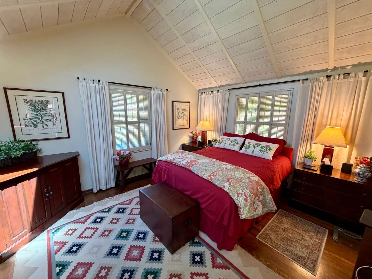 Carmel by the Sea House: 1037 Camino Real