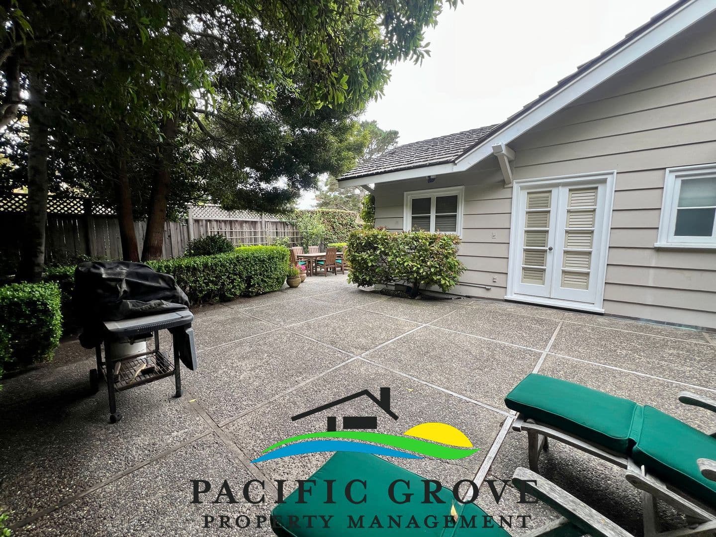 Carmel by the Sea House: 606 Carmelo Avenue