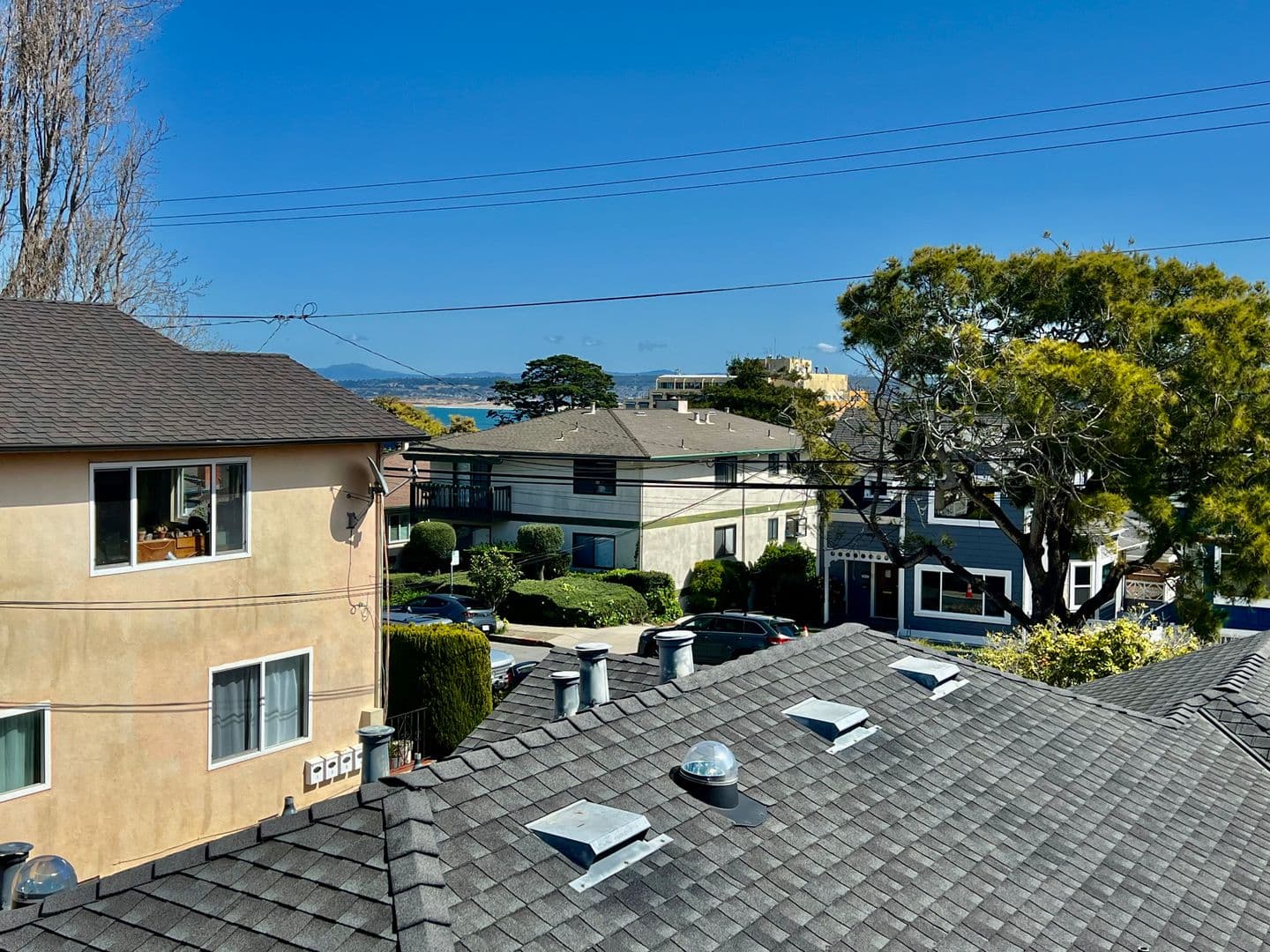 Monterey Apartment: 464 Larkin Street
