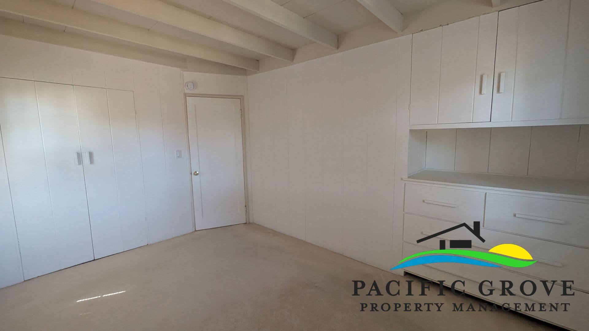 Monterey House: 650 Grace St