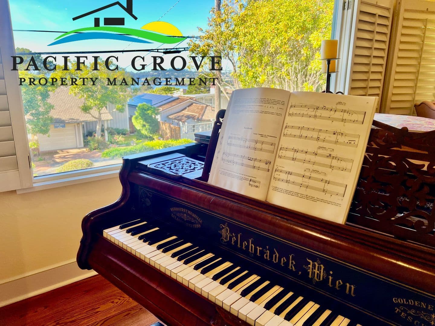 Carmel by the Sea House: 606 Carmelo Avenue