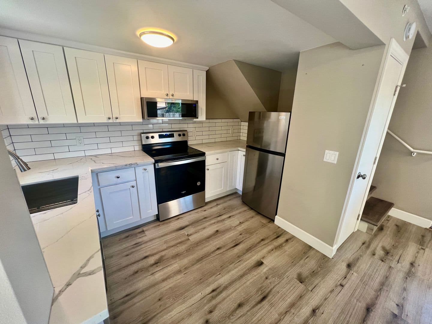 Pacific Grove Apartment: 1149 Forest Avenue