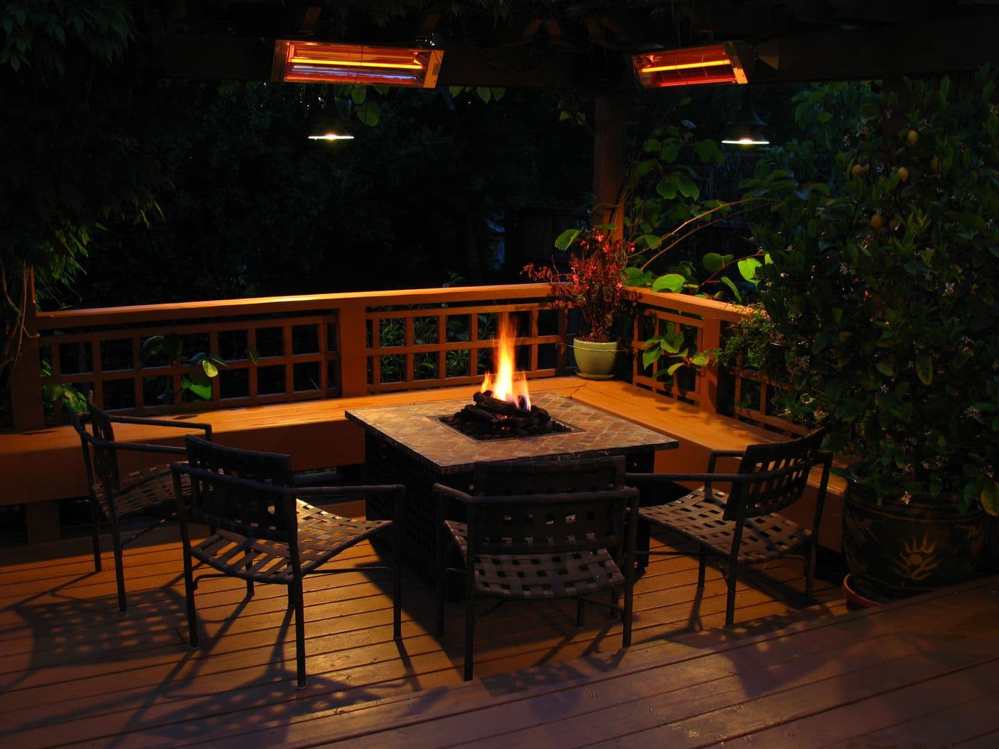 Carmel by the Sea House: 1037 Camino Real
