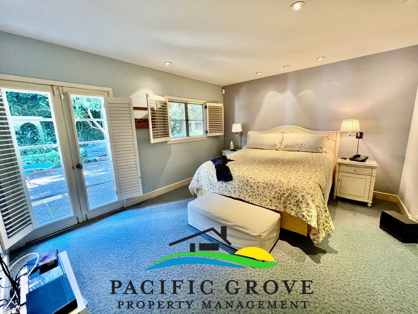 Carmel by the Sea House: 606 Carmelo Street