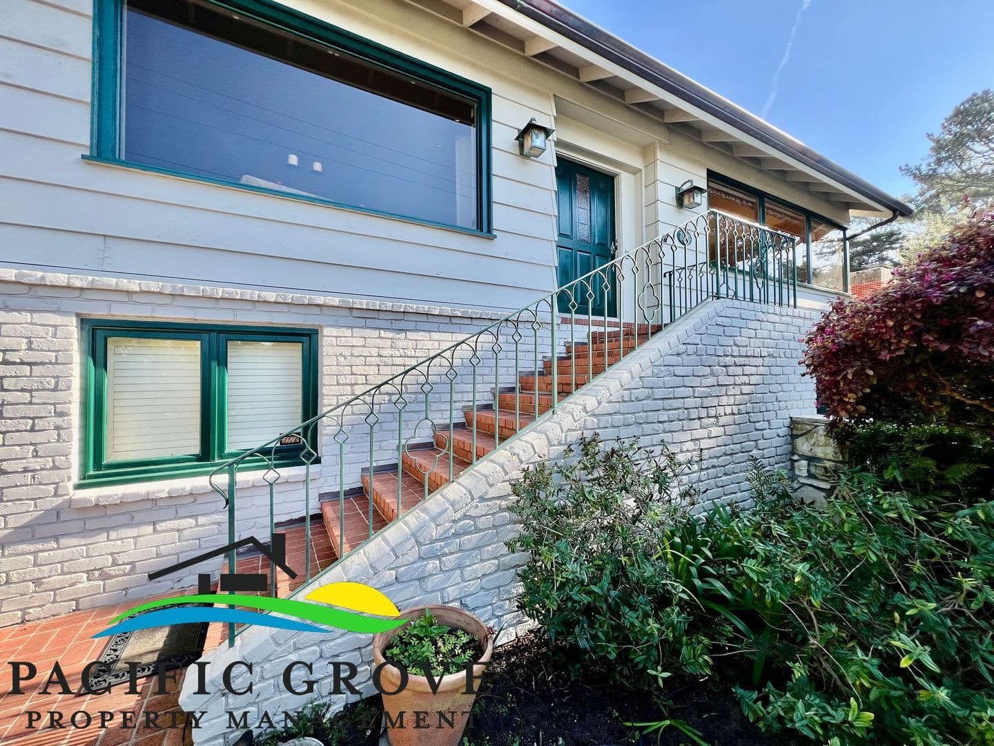 Carmel by the Sea House: 606 Carmelo Avenue