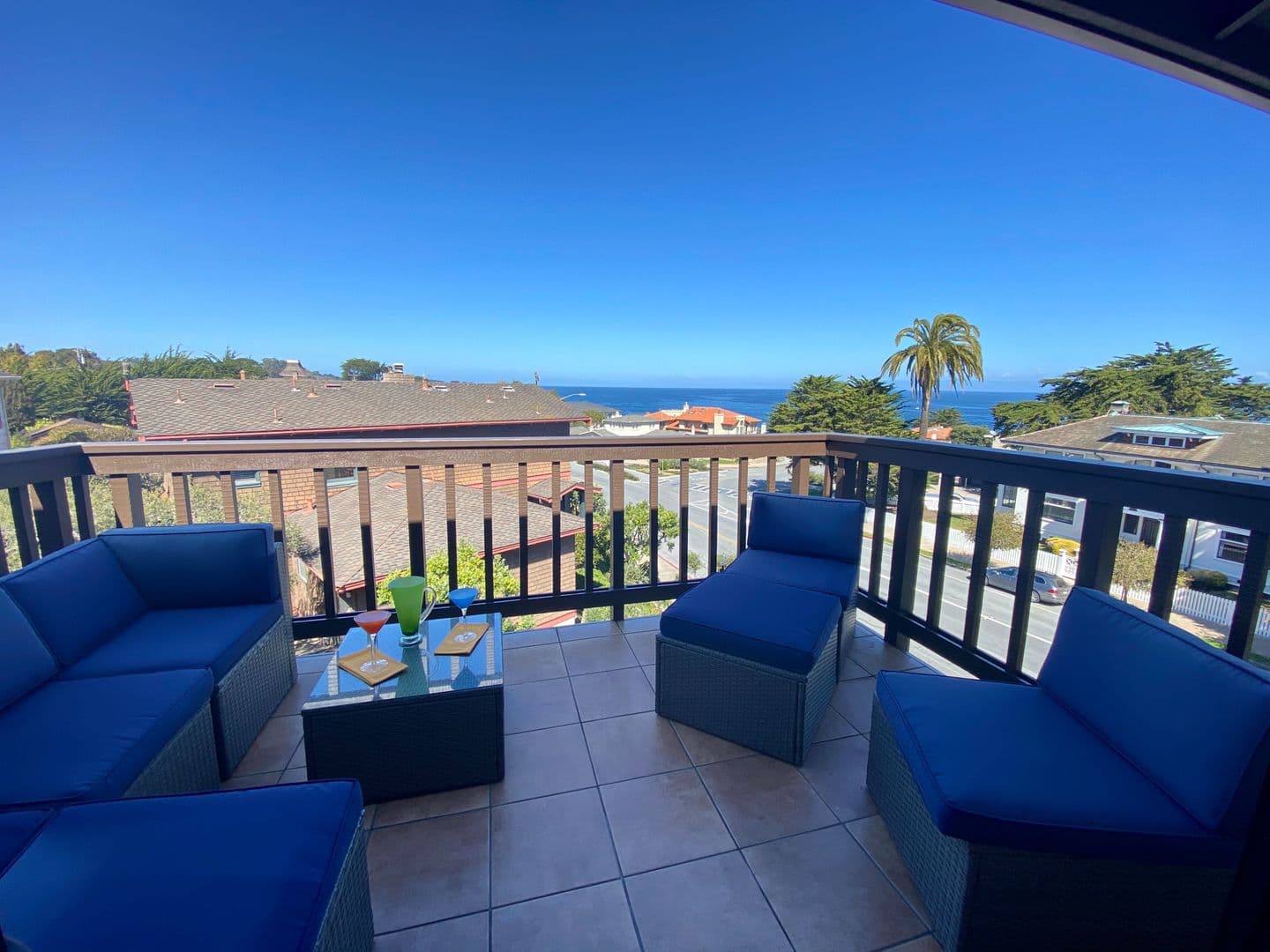 Pacific Grove Apartment: 185 Central Avenue