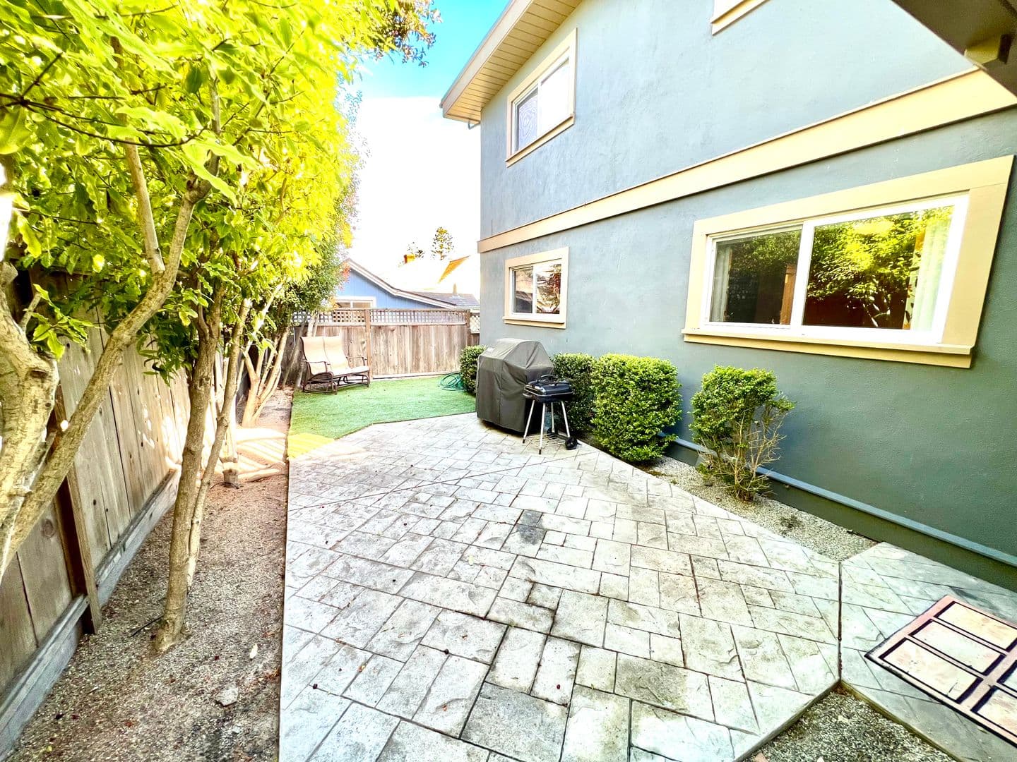 Pacific Grove House: 146 16th Street - A