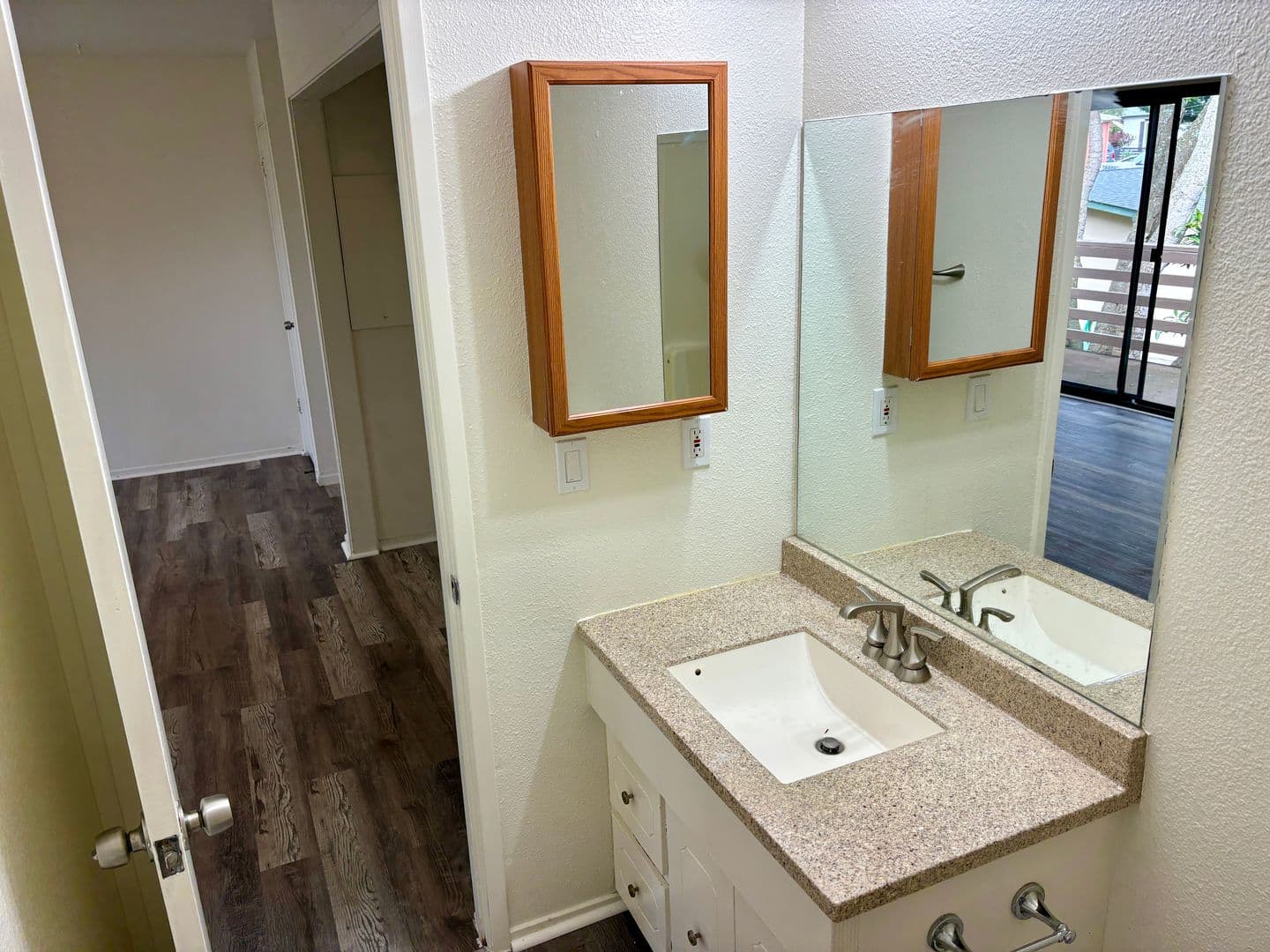 Monterey Apartment: 1693/5/7/9 Withers Avenue