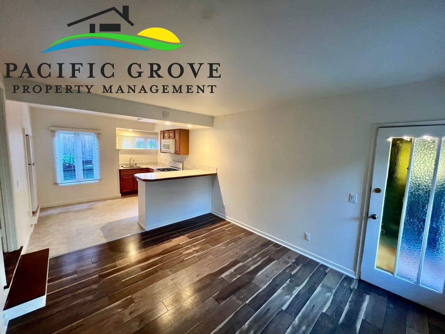 Pacific Grove Apartment: 160 Monterey Avenue