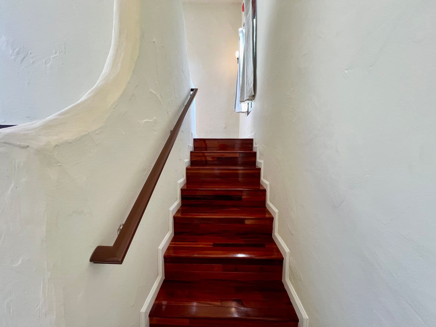 Monterey House: 671 Taylor Street
