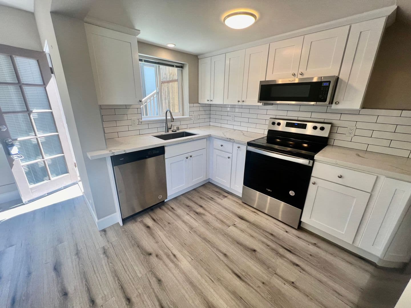 Pacific Grove Apartment: 1149 Forest Avenue