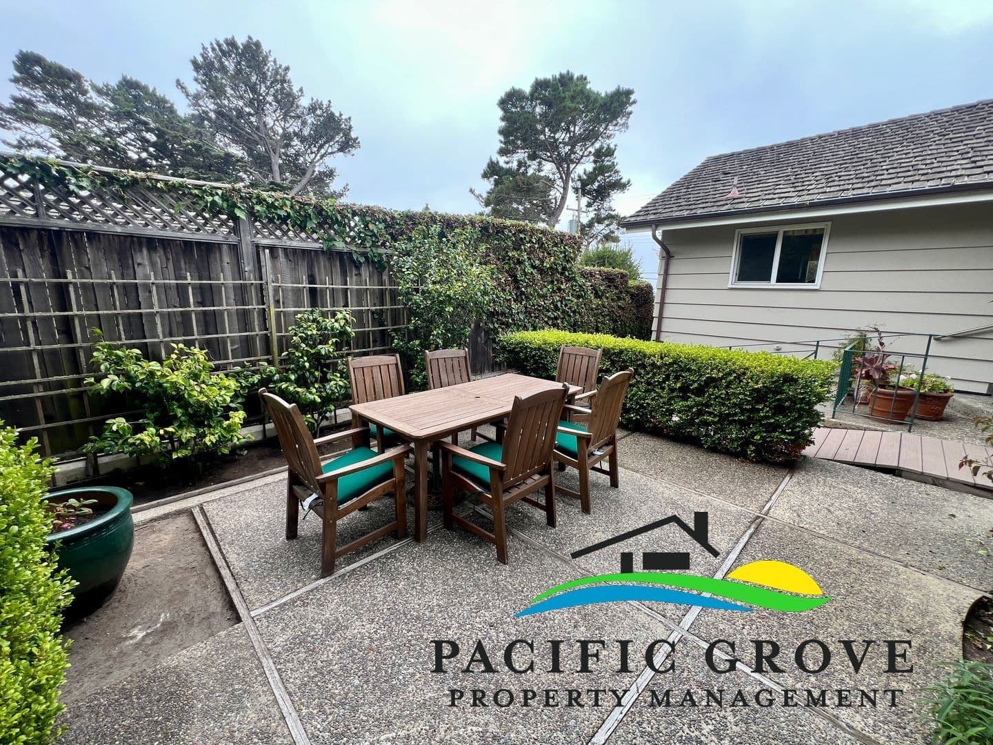 Carmel by the Sea House: 606 Carmelo Avenue