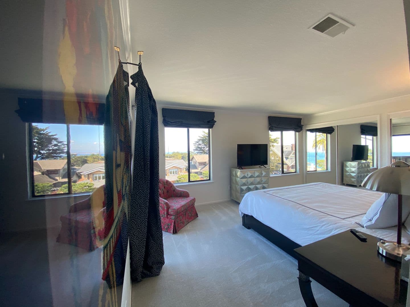 Pacific Grove Apartment: 185 Central Avenue