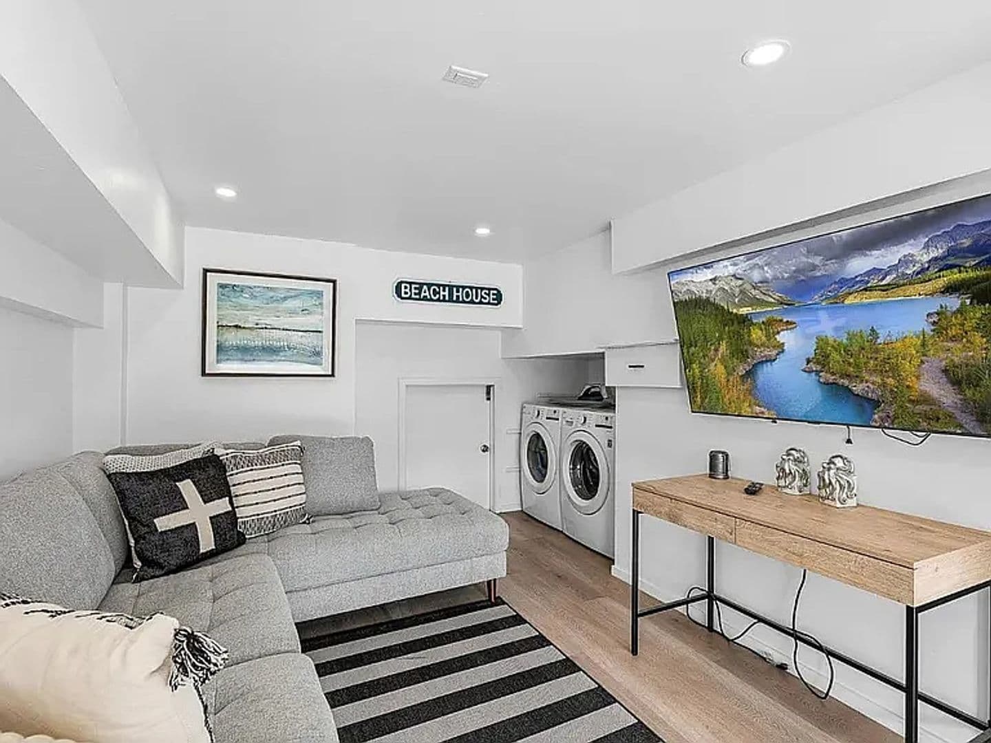Monterey Condo: 37 La Playa