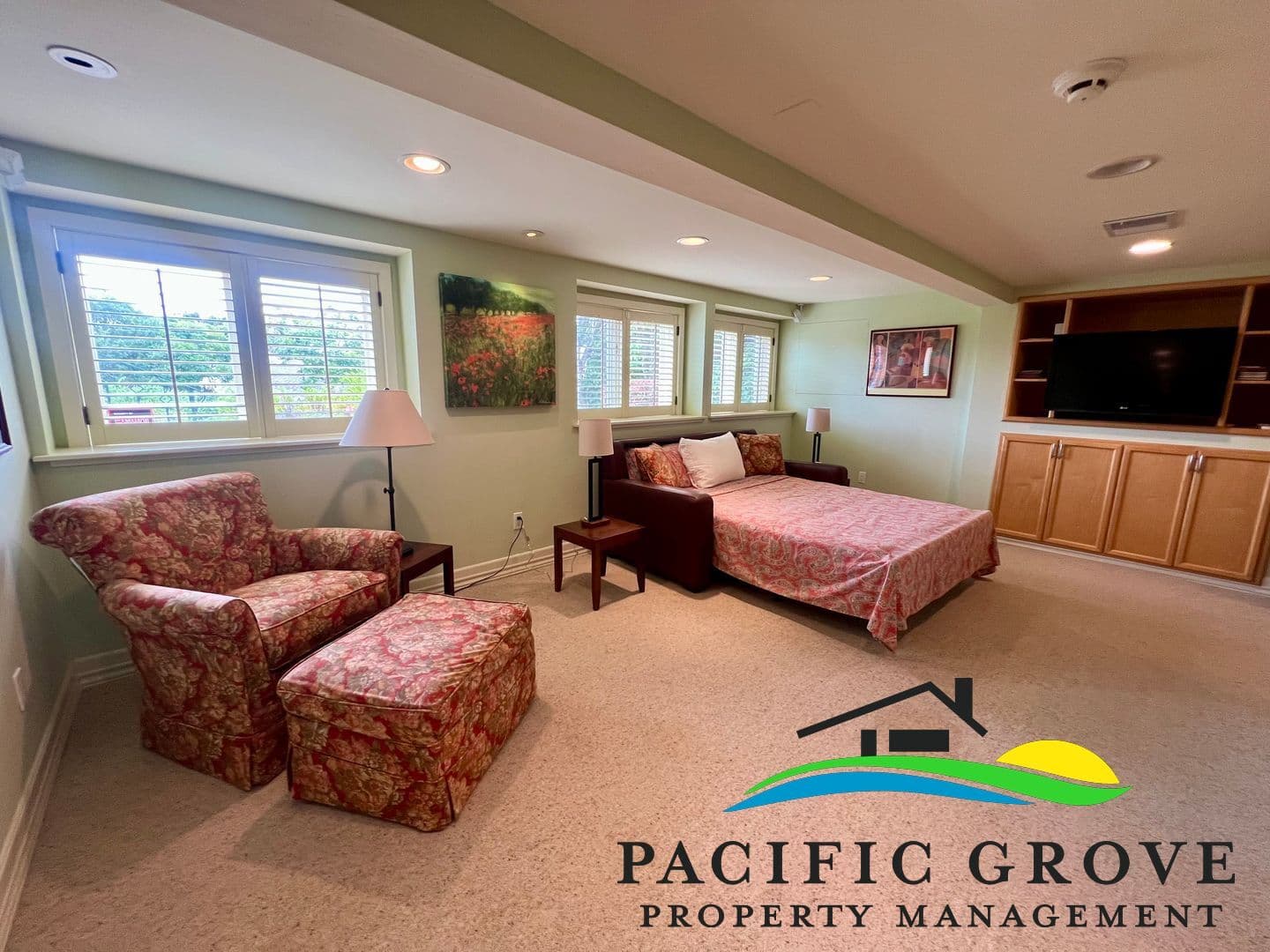 Carmel by the Sea House: 606 Carmelo Avenue