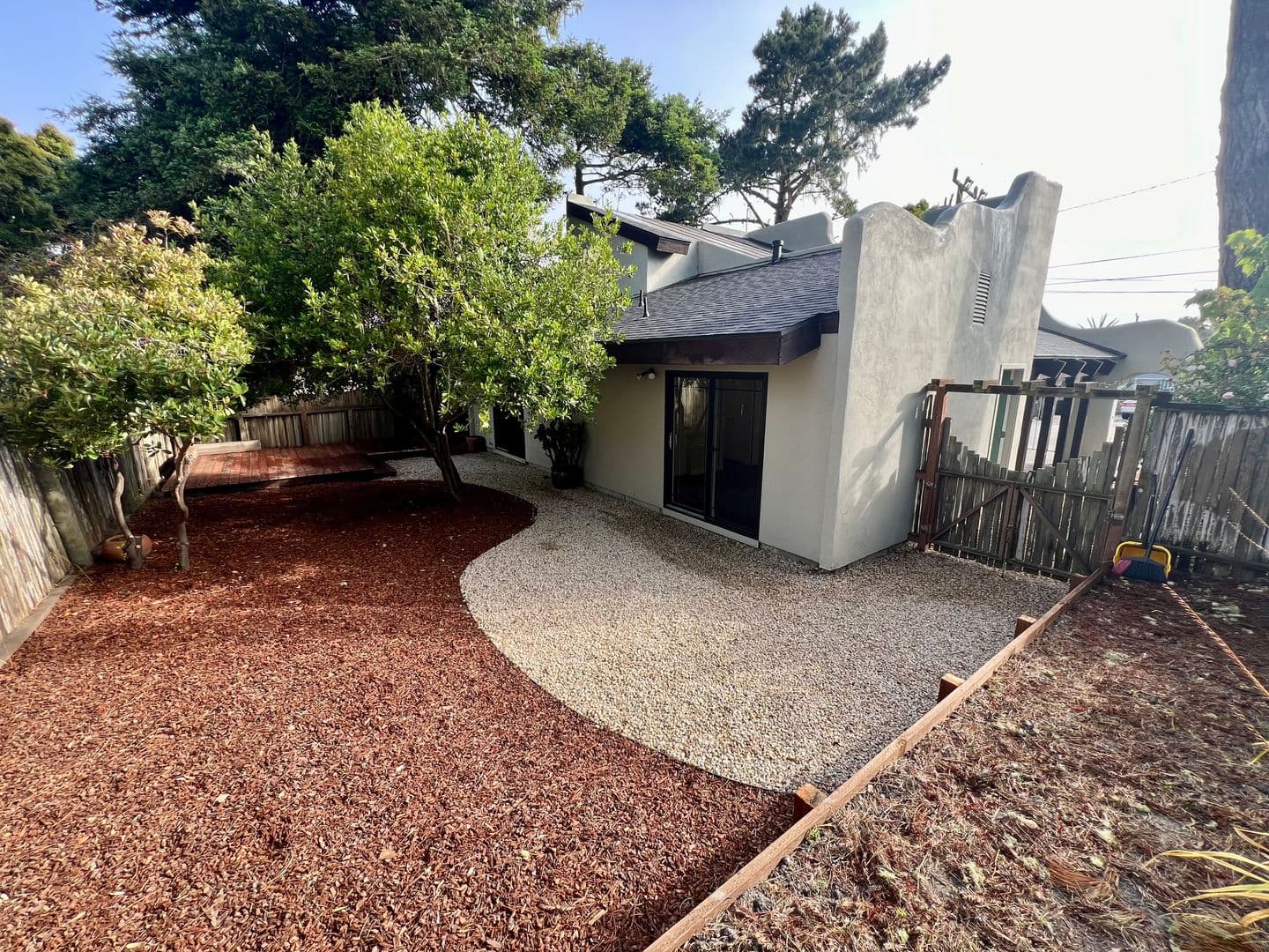 Monterey House: 671 Taylor Street