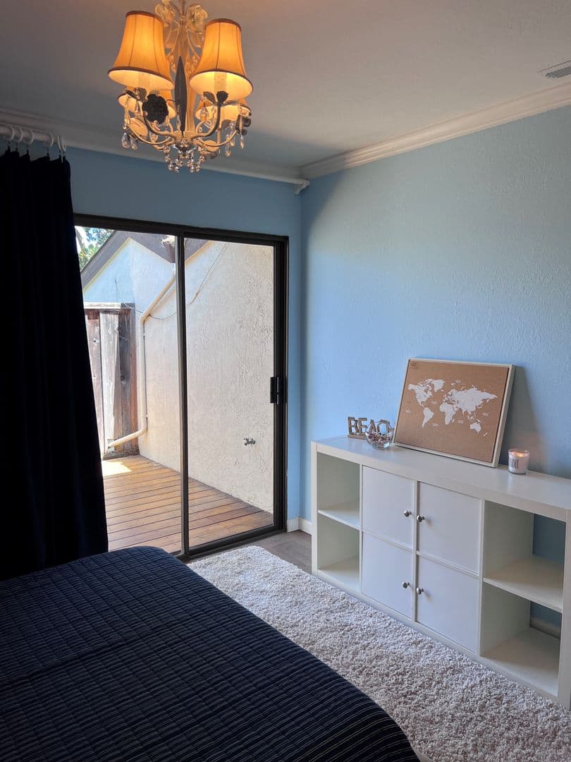Pacific Grove House: 601 Acorn Ct
