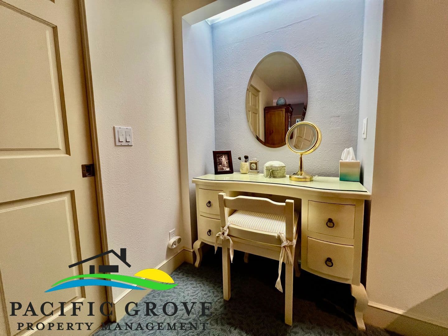 Carmel by the Sea House: 606 Carmelo Avenue