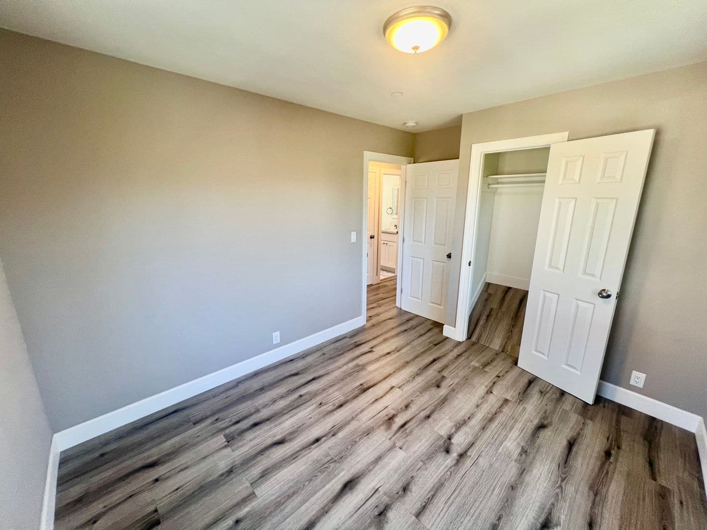 Pacific Grove Apartment: 1149 Forest Avenue