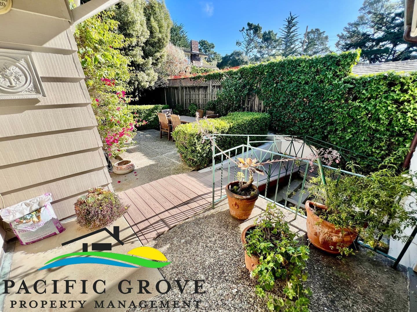 Carmel by the Sea House: 606 Carmelo Avenue