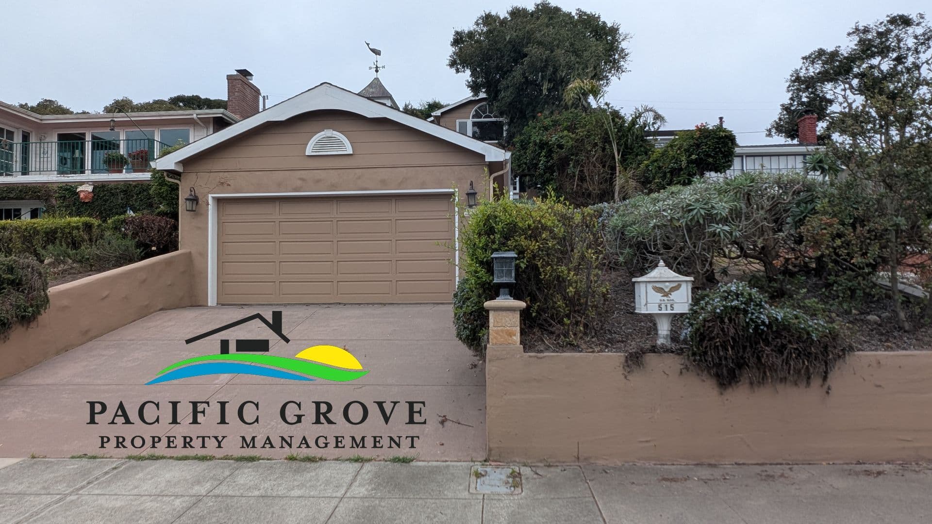 Pacific Grove House: 515 Hillcrest Ave