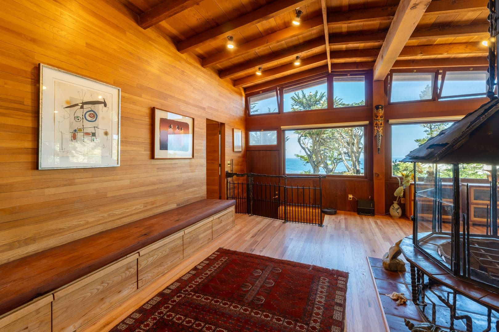 Carmel House: 100 Highway 1
