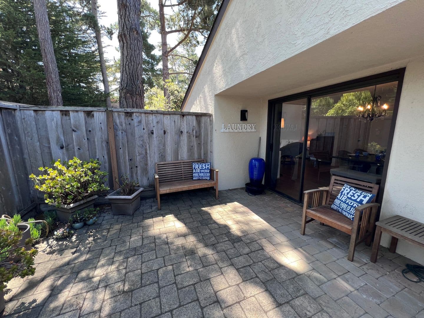 Pacific Grove House: 601 Acorn Ct