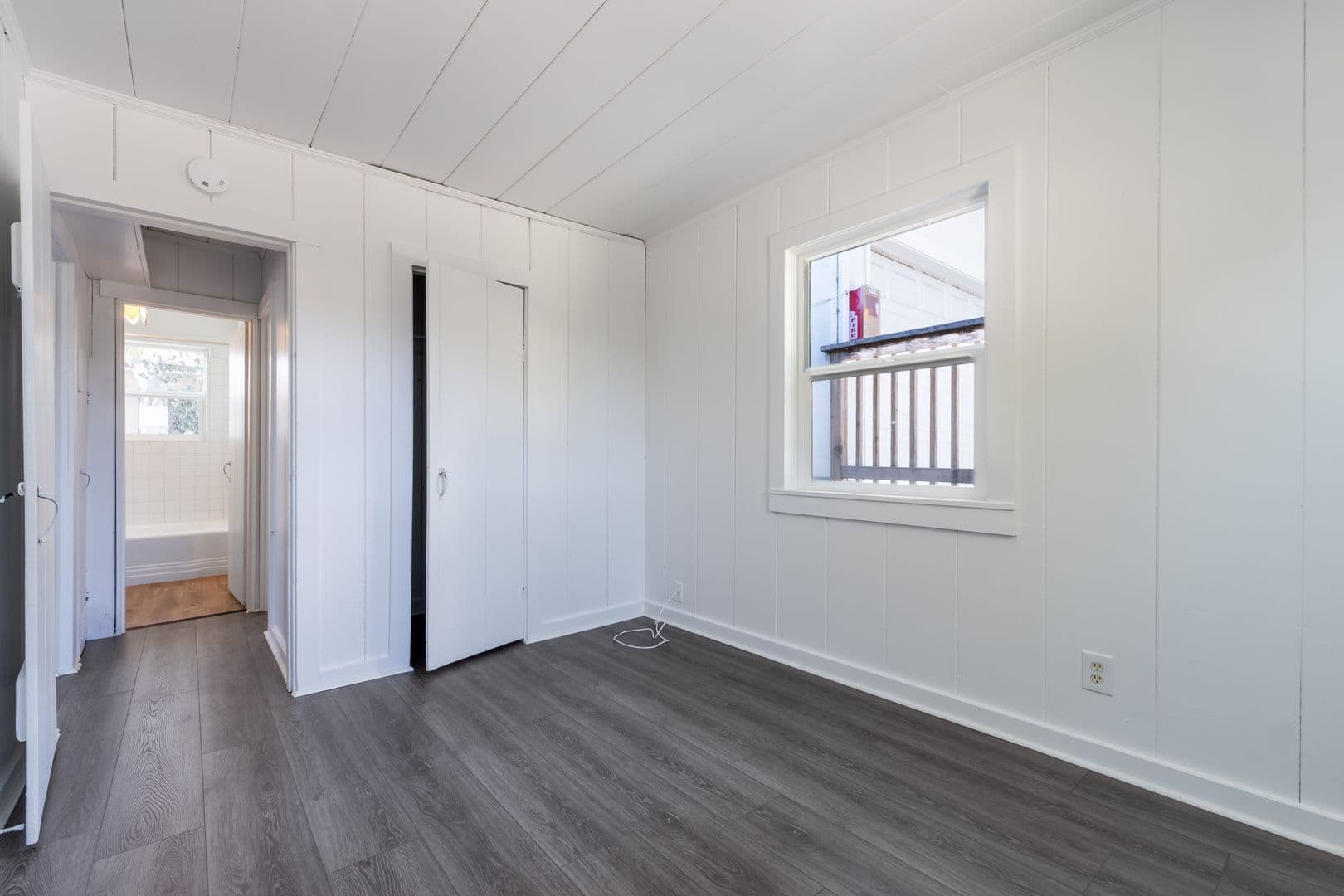 Monterey Apartment: 661 Spencer Street