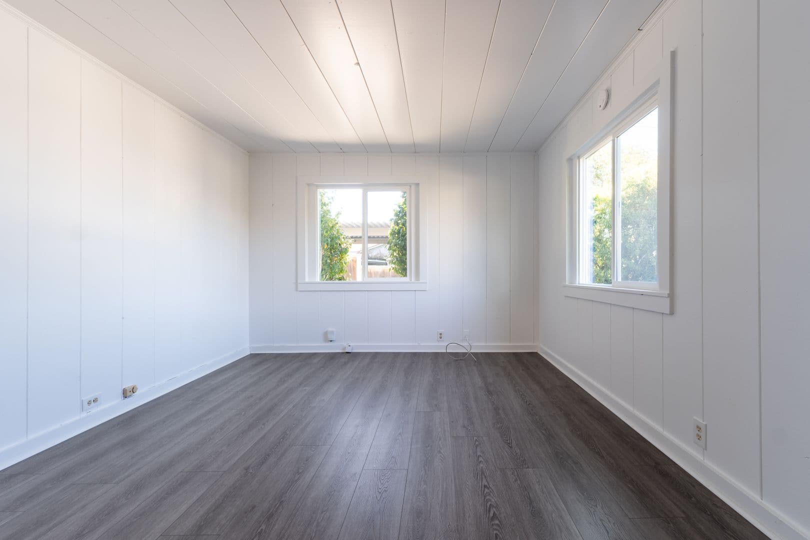 Monterey Apartment: 661 Spencer Street