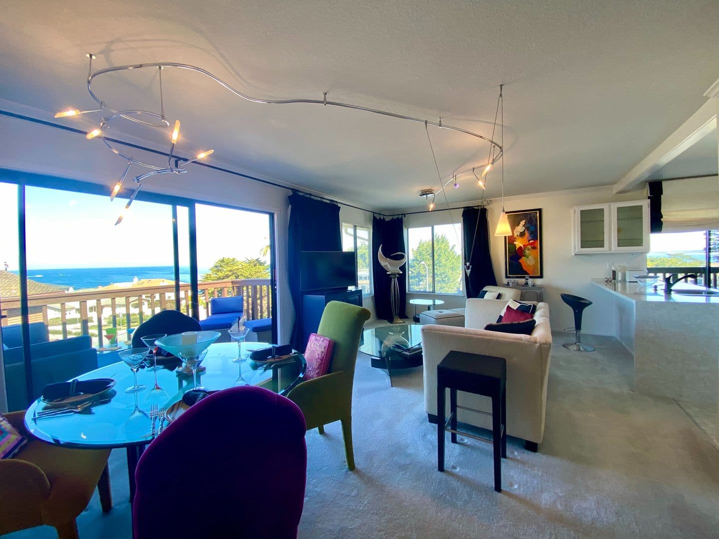 Pacific Grove Apartment: 185 Central Avenue